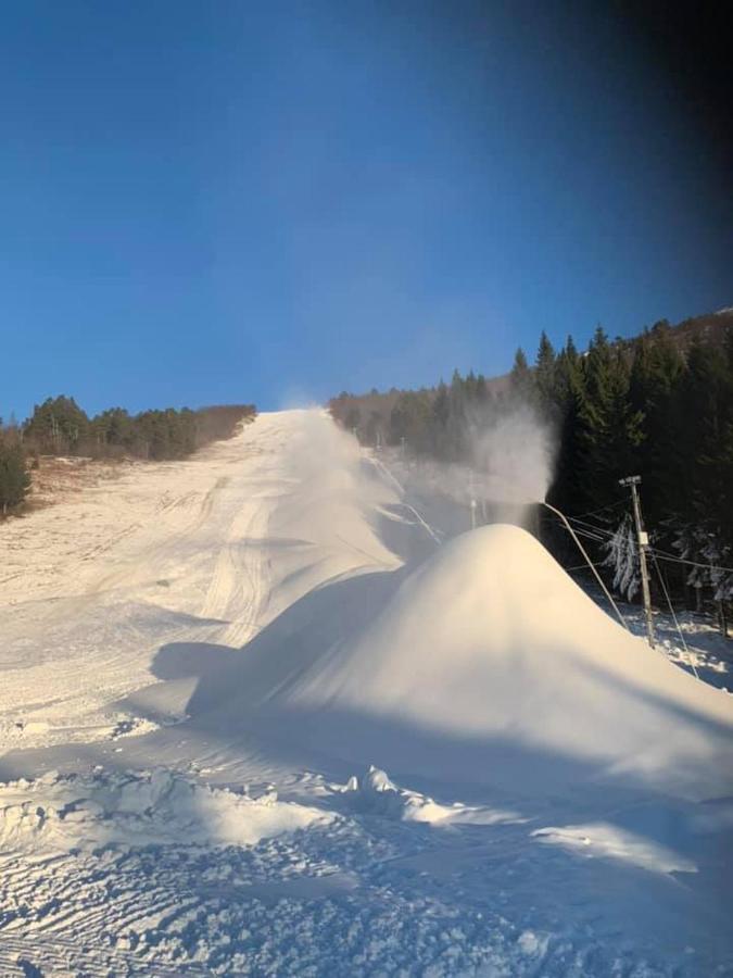 Hytte I Stryn Med Elbil Lader Exterior photo